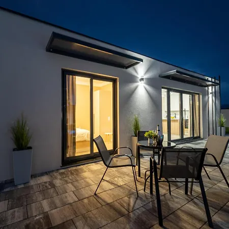 Villa Dodir Sunca Laksevine