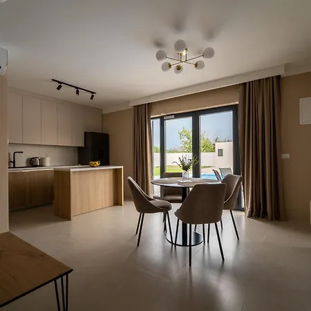 Dodir Sunca Villa *